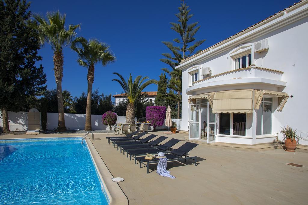 Villa Georgia Pernera Екстер'єр фото