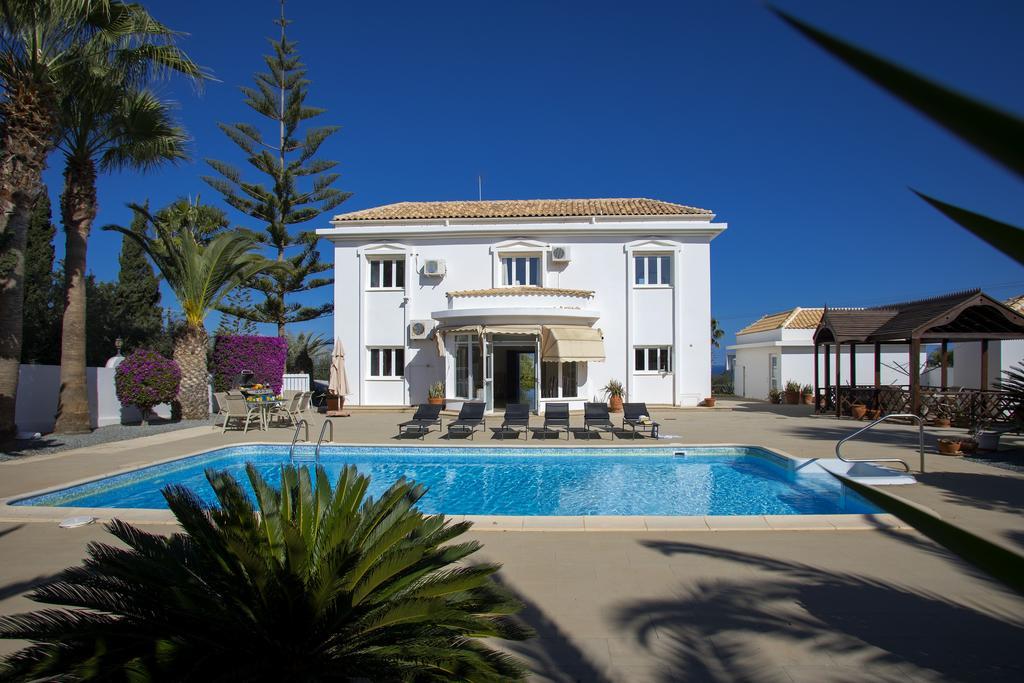 Villa Georgia Pernera Екстер'єр фото