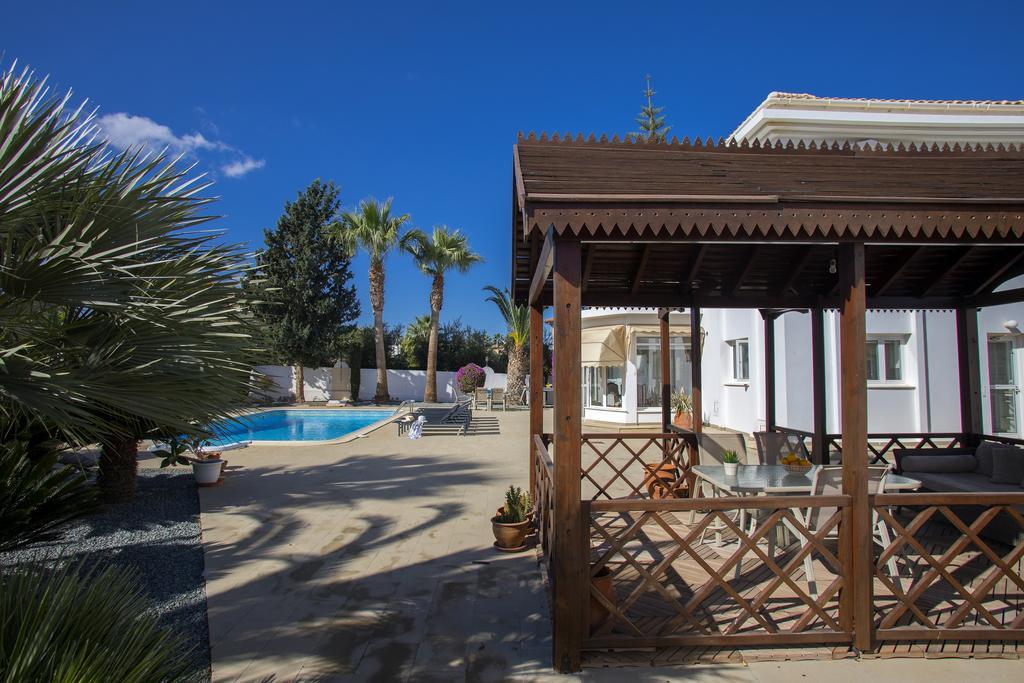 Villa Georgia Pernera Екстер'єр фото