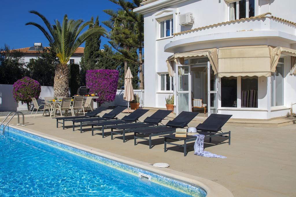 Villa Georgia Pernera Екстер'єр фото