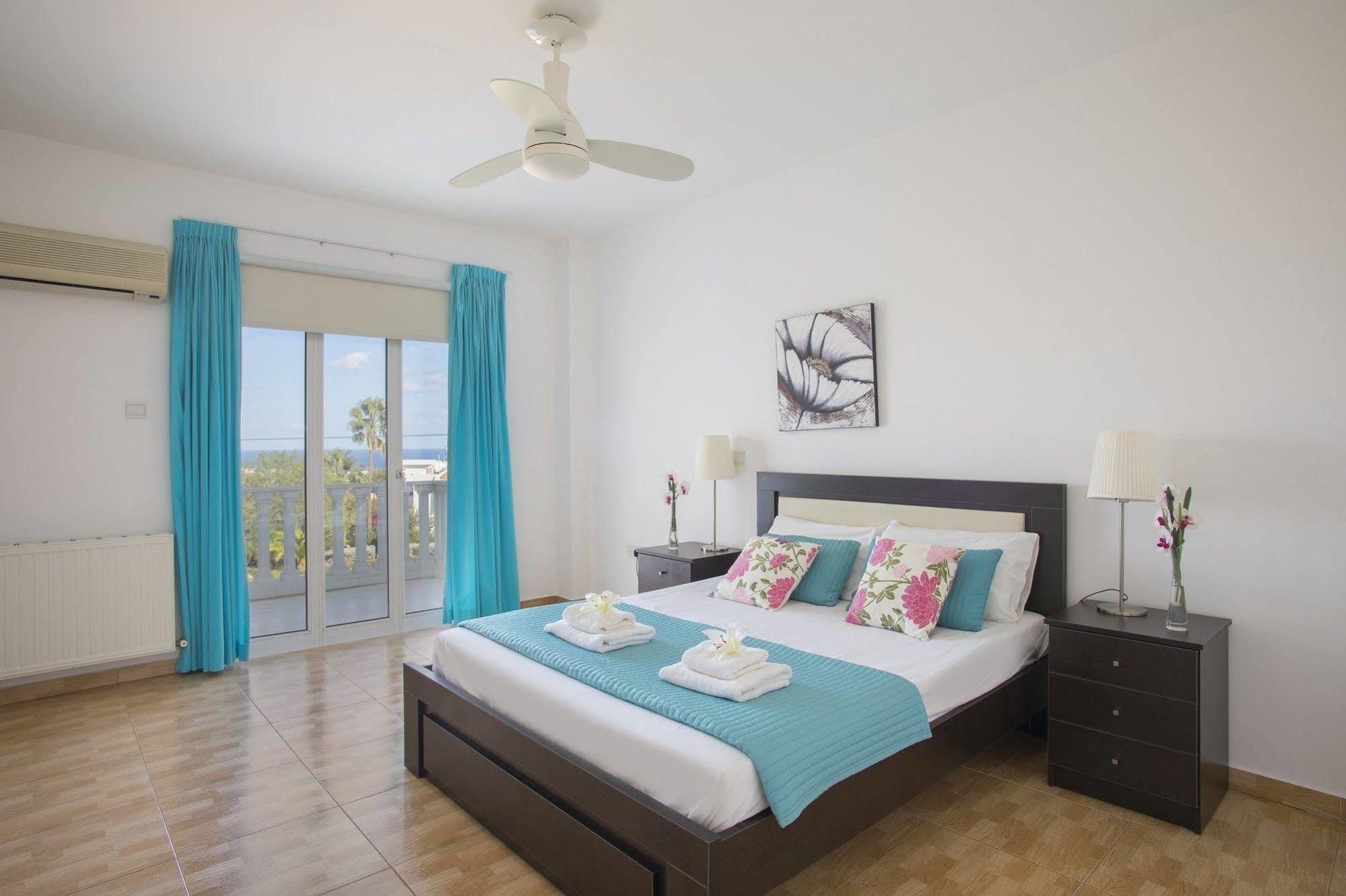 Villa Georgia Pernera Екстер'єр фото